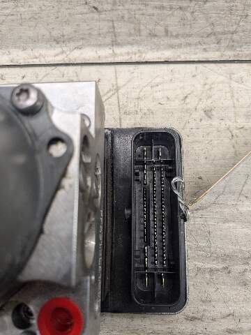 18-21 OEM BMW G01 G02 G08 X3 X4 DSC ABS Pump Computer Unit Anti Lock Brake