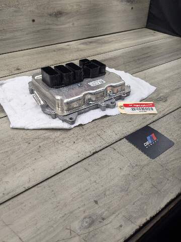 OEM BMW F85 F86 X5M X6M DME ECU S63R Engine Control Unit Module Computer MEVD172