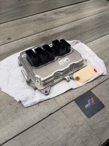 OEM BMW F85 F86 X5M X6M DME ECU S63R Engine Control Unit Module Computer MEVD173