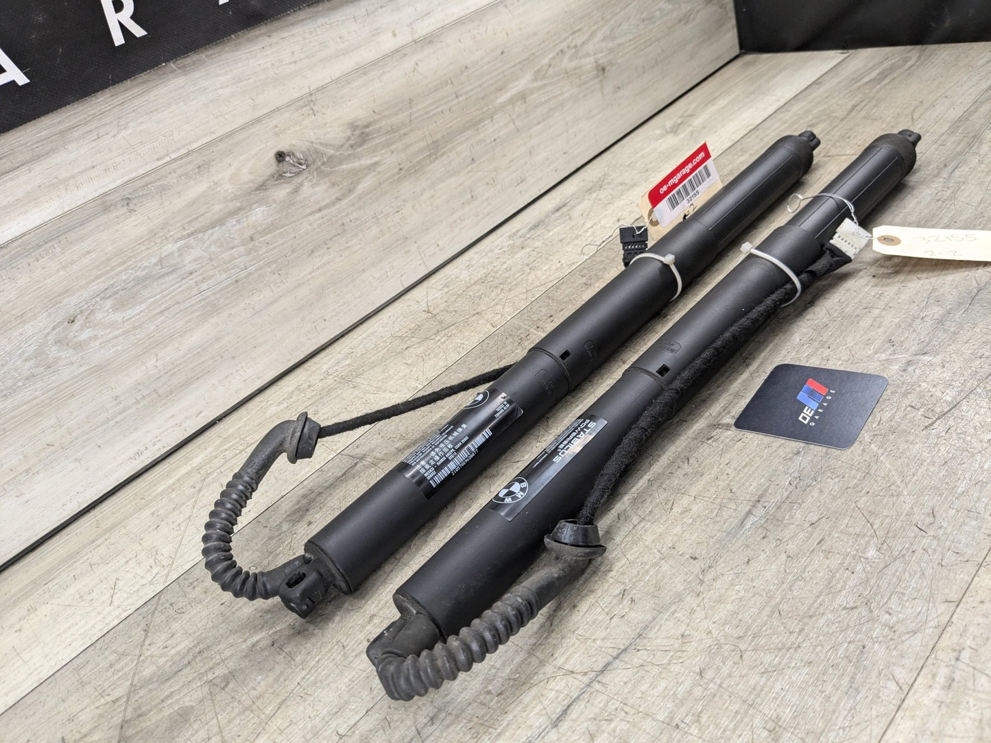 OEM BMW F15 F85 X5 X5M REAR Left Right Trunk Tailgate Shock Hatch Strut PAIR