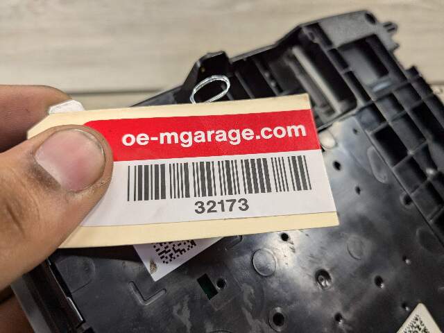 14-19 OEM BMW F15 F16 X5 X6 Light SOS Switch Unit Control Headliner Roof Module