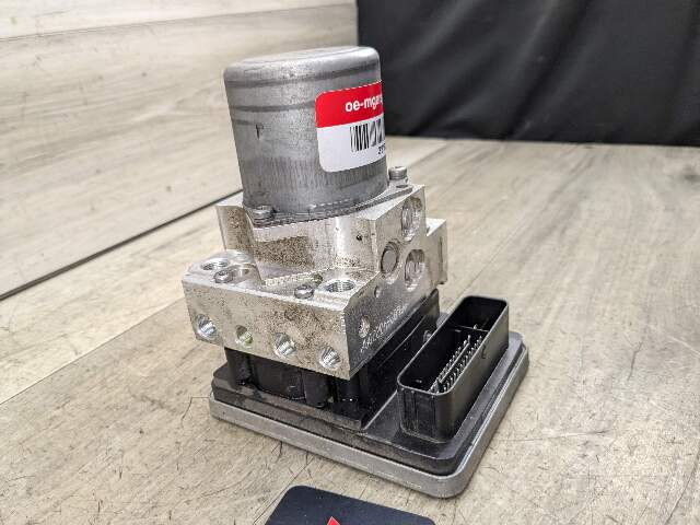 16-19 OEM BMW G01 G12 G30 ABS Brake Pump Anti Lock DSC Dynamic Stability Control