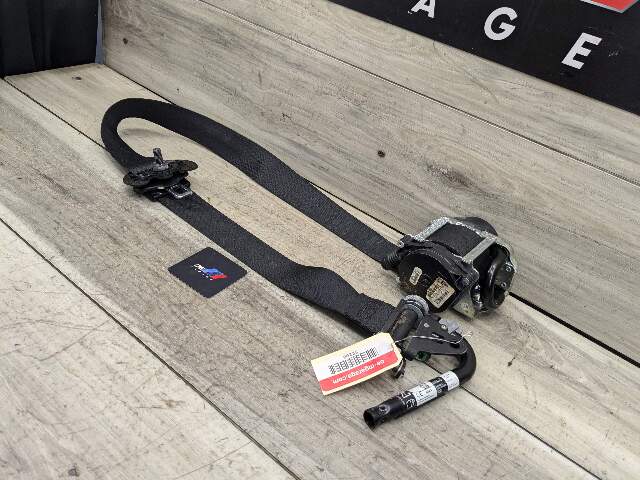 OEM BMW F15 F16 F85 F86 X5 X6 Front Right Passenger Seat Belt Retractor Black