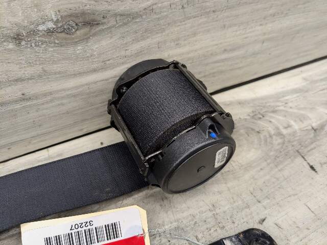 14-18 OEM BMW F15 F85 X5 Rear Right Passenger Side Seatbelt Seat Belt Retractor