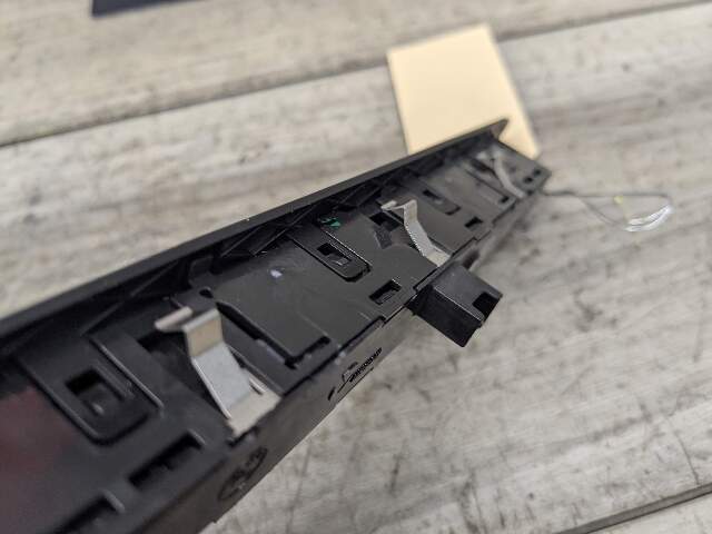 16-19 OEM BMW G11 G12 740 750 Front Right Passenger Seat Memory Control Switch