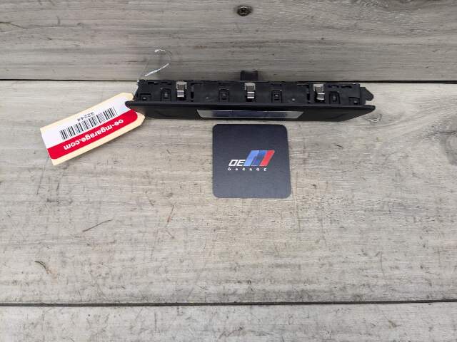 16-19 OEM BMW G11 G12 740 750 Front Right Passenger Seat Memory Control Switch
