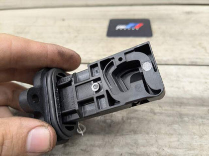 10-19 *AFT* BMW F07 F10 F13 F02 F15 F86 MAF Mass Air Flow Sensor Meter Engine