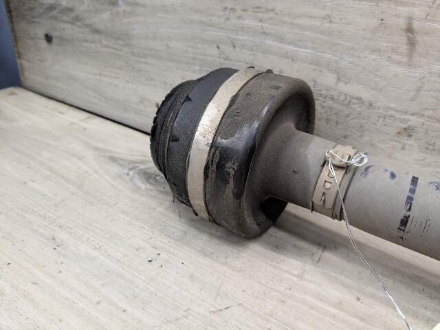 16-22 OEM BMW G12 740i RWD Rear Left Driver Side Output Half Shaft CV Axle