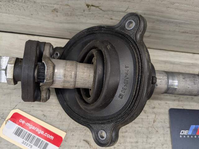 16-24 OEM BMW G12 G14 G15 G16 G30 Steering Column Intermediate Lower Joint Shaft