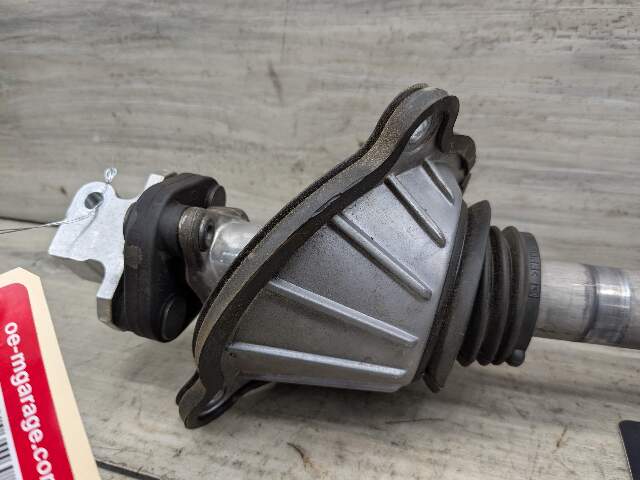 16-24 OEM BMW G12 G14 G15 G16 G30 Steering Column Intermediate Lower Joint Shaft