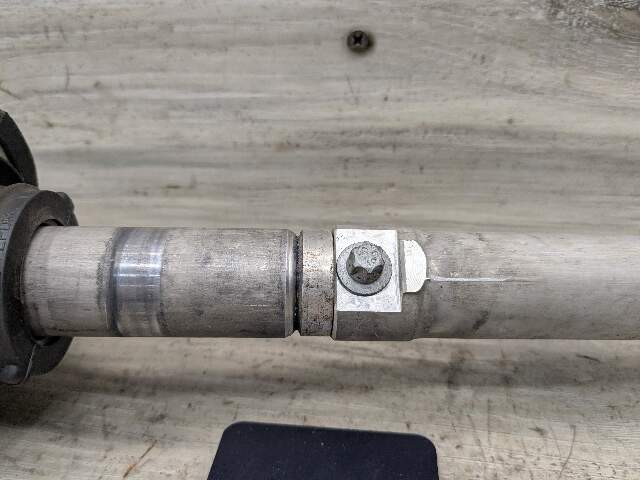 16-24 OEM BMW G12 G14 G15 G16 G30 Steering Column Intermediate Lower Joint Shaft