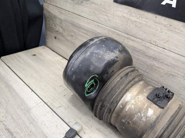 *NOTE* OEM BMW G11 G12 740i RWD FRONT Left Driver Air Suspension Shock Absorber