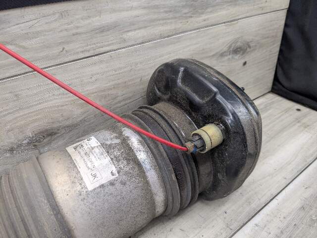 *NOTE* OEM BMW G11 G12 740 750 REAR LEFT Driver Air Suspension Shock Absorber