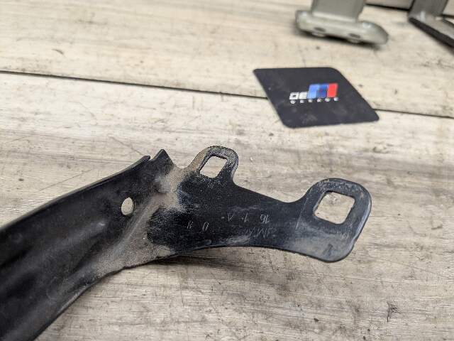 16-19 OEM BMW G11 G12 740 750 Front Left Driver Side Fender Holder Bracket SET