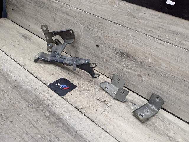 16-19 OEM BMW G11 G12 740 750 Front Right Passenger Fender Holder Bracket SET