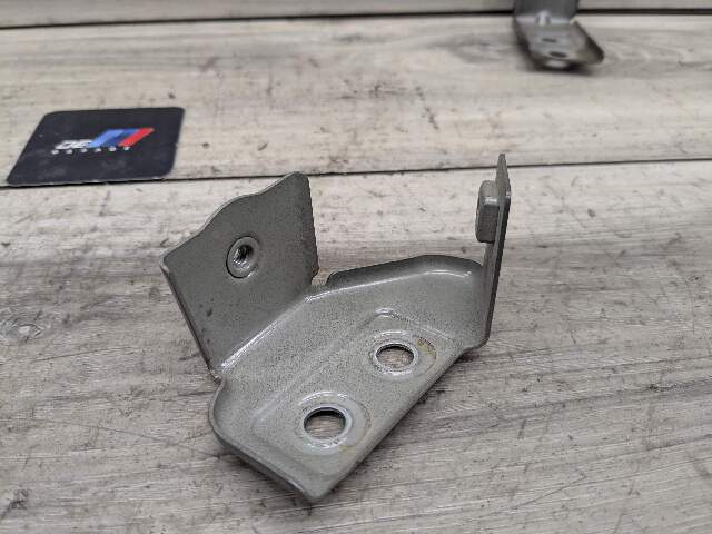 16-19 OEM BMW G11 G12 740 750 Front Right Passenger Fender Holder Bracket SET