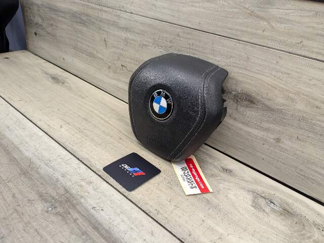 OEM BMW G11 G12 G14 G16 Front Driver Black Leather Steering Wheel Airbag Air Bag