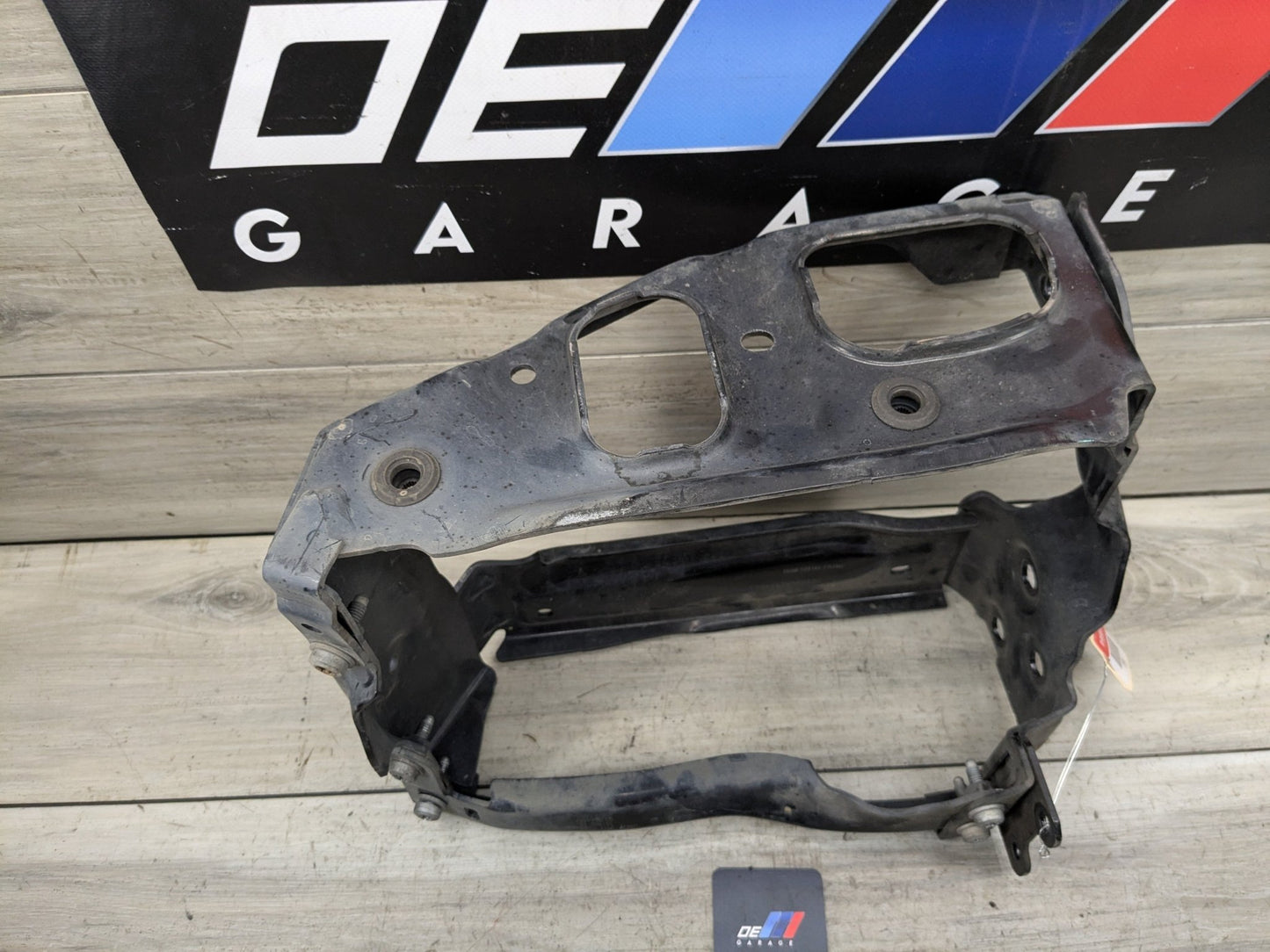 16-24 OEM BMW G12 G30 F90 M5 Right Bumper Radiator Support Crash Reinforcement