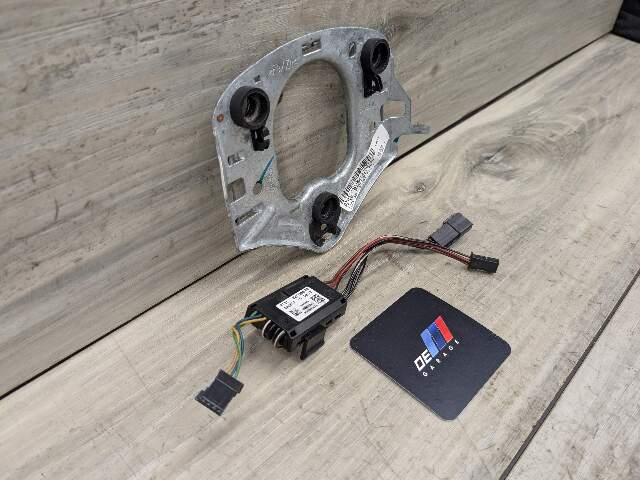 06-13 OEM BMW E70 E71 X5 X6 Steering Wheel Heater Control Module + Bracket