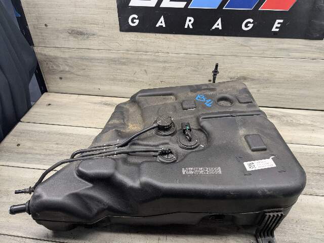 09-13 OEM BMW E70 X5 Diesel Sedan SCR Selective Catalytic Reduction DEF Tank