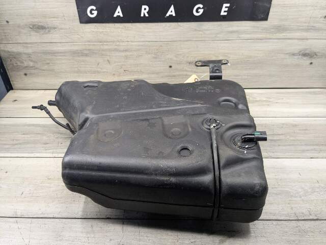 09-13 OEM BMW E70 X5 Diesel Sedan SCR Selective Catalytic Reduction DEF Tank
