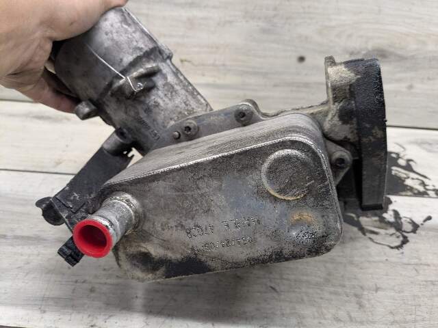 09-11 OEM BMW E90 335d M57 3.0 Diesel Engine Motor Oil Filter Cooler Housing