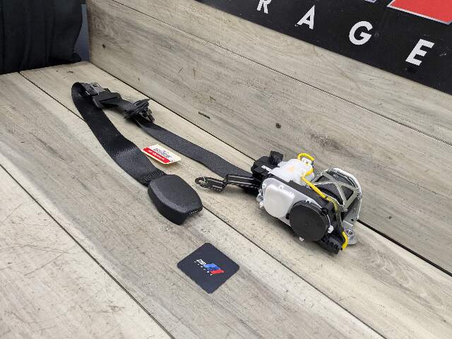 OEM BMW G01 G02 F97 F98 X3 X4 Front Right Passenger Seat Belt Seatbelt Retractor