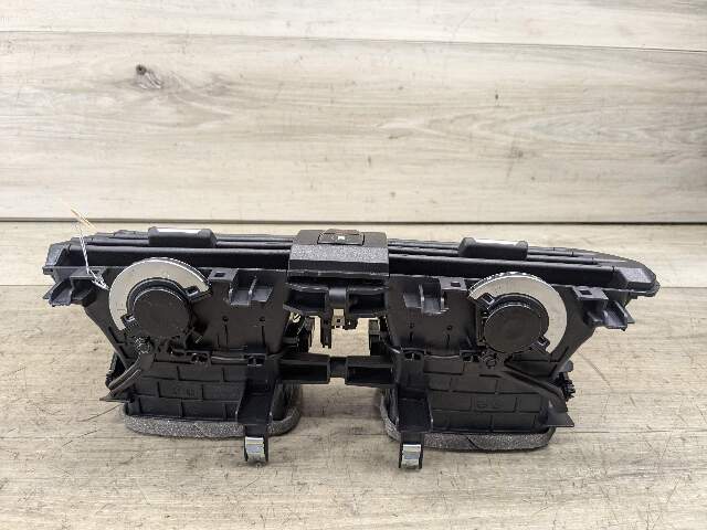 18-24 OEM BMW G01 G02 F97 F98 X3 X4 X3M Center AC Air Vent Dash Dashboard Grille