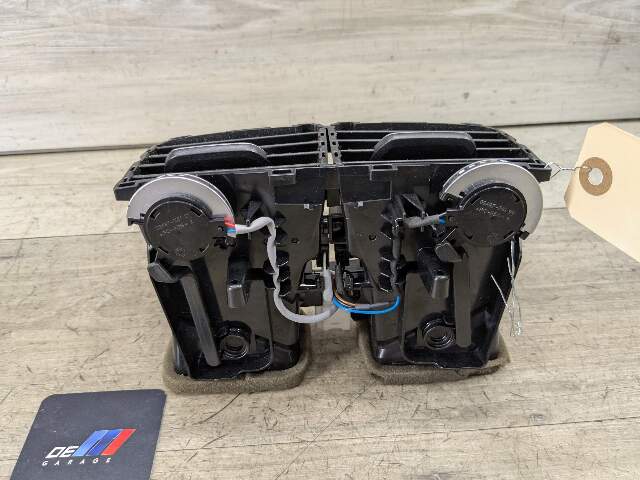 16-19 OEM BMW G11 G12 750 Rear Center Console AC Air Vent Grille Grill