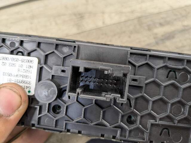 16-19 OEM BMW G11 G12 740 750 A/C AC Rear Heater Climate Control Switch Panel