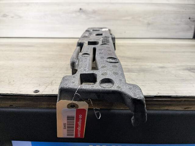 16-19 OEM BMW G12 740 750 M760 Front Reinforcement Impact Foam Absorber