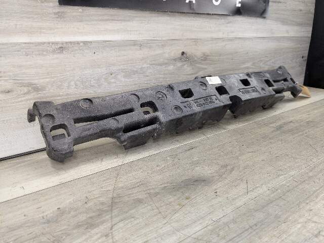 16-19 OEM BMW G12 740 750 M760 Front Reinforcement Impact Foam Absorber