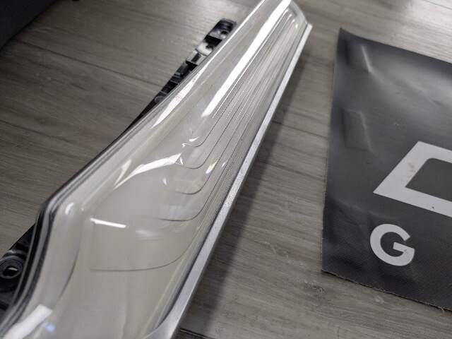 16-22 OEM BMW G12 740 750 Rear RIGHT Passenger Door Sun Blind Shade Light Lamp