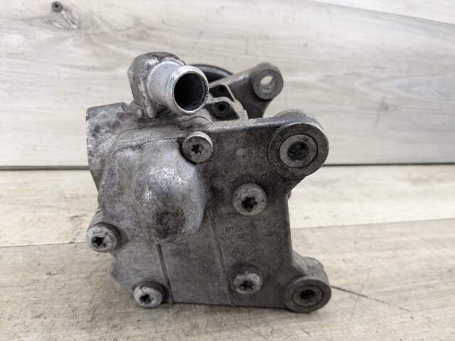 09-13 OEM BMW E70 X5 Diesel Engine M57Y Power Steering Pump w/ Pulley