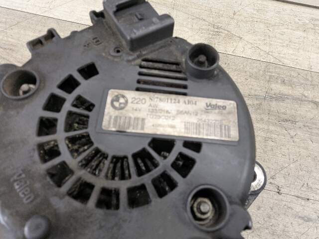09-13 OEM BMW E70 X5 E90 335d Diesel Engine M57Y Alternator Generator 220A