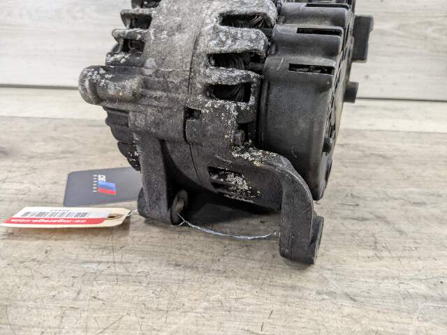 09-13 OEM BMW E70 X5 E90 335d Diesel Engine M57Y Alternator Generator 220A