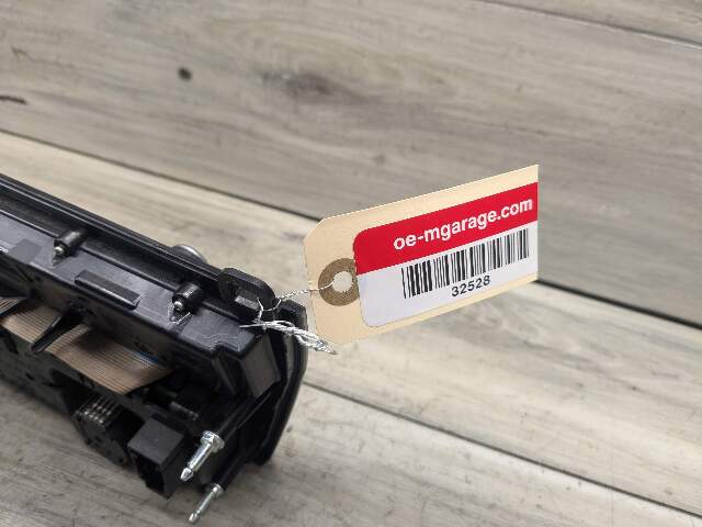 09-15 OEM BMW F01 F02 740 750 AC Switch Heater Climate Control Radio Buttons