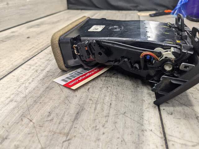 09-15 OEM BMW F01 F02 740 750 760 Right Passenger Side Air AC Vent Dash Grille