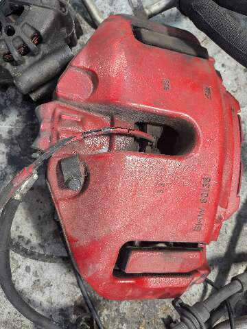 OEM BMW F01 F02 F06 F07 F10 F11 F12 F13 FRONT Left Right Brake Calipers PAIR Red