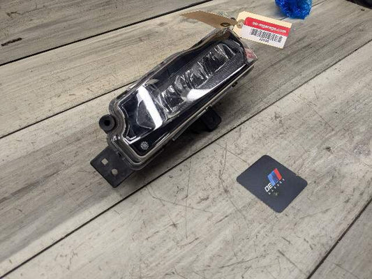 18-21 OEM BMW G01 G02 X3 X4 Front Right Passenger Bumper Lower Fog Light Lamp