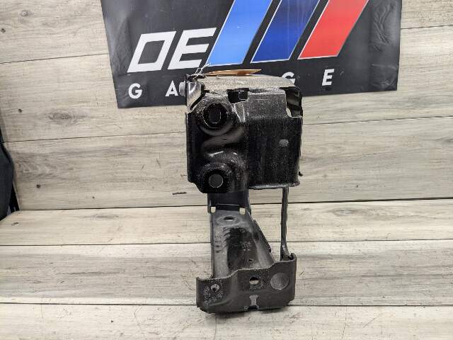 OEM BMW G01 G02 F97 X3 Front Left Driver Side Radiator Reinforcement Bracket