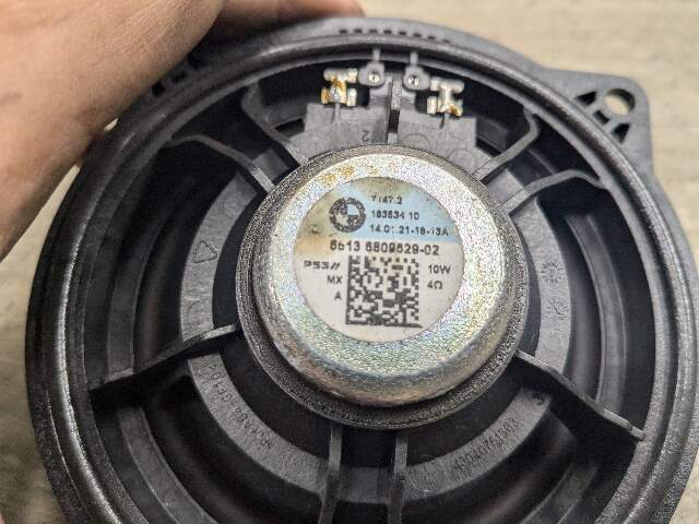 OEM BMW G01 G02 G05 G06 G07 X3 X5 X7 Audio Sound Midrange Door Speaker PAIR