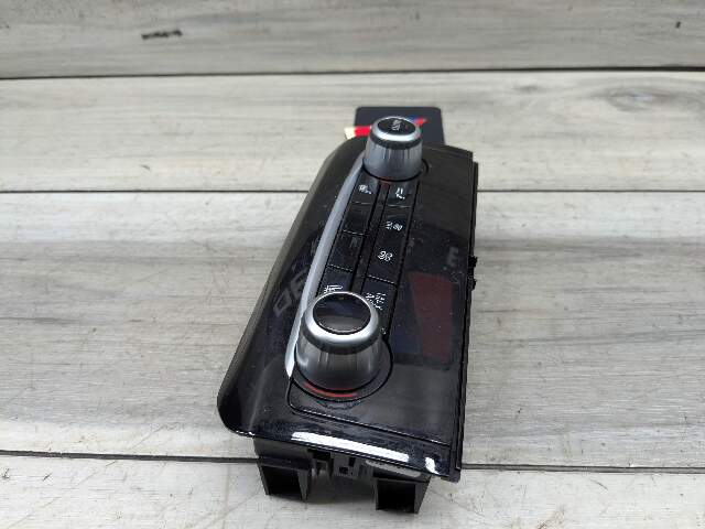 17-22 OEM BMW G30 F90 M5 A/C AC Rear Heater Climate Control Switch Panel Black