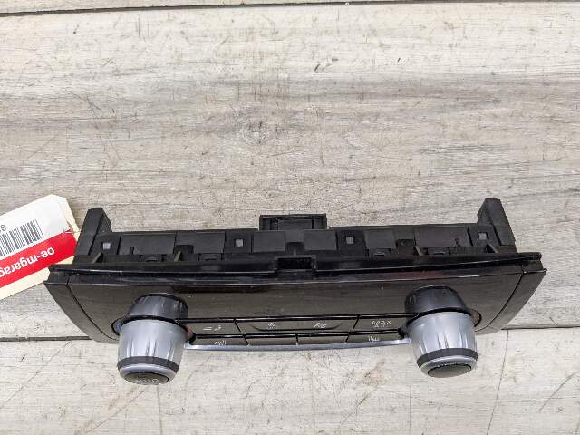 17-22 OEM BMW G30 F90 M5 A/C AC Rear Heater Climate Control Switch Panel Black