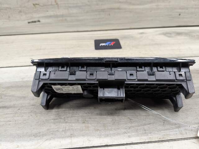 17-22 OEM BMW G30 F90 M5 A/C AC Rear Heater Climate Control Switch Panel Black