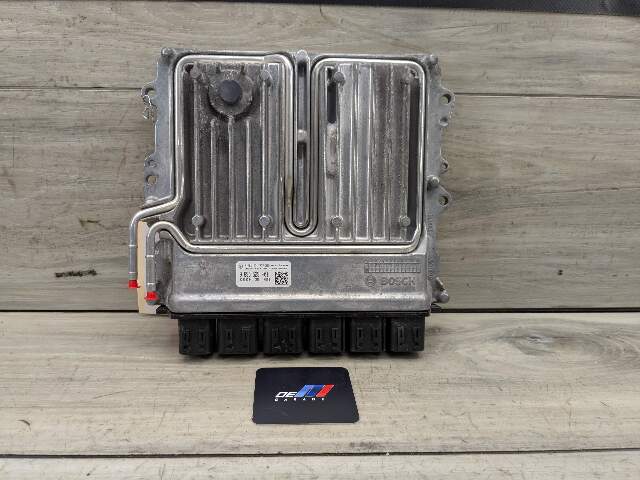 OEM BMW G12 G30 M550 750 DME ECU N63R Engine Control Unit Module Computer