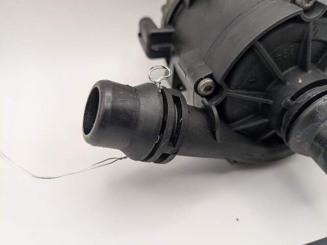 16-23 OEM BMW G12 G30 F90 M5 Engine B58 Electric Auxiliary Water Coolant Pump