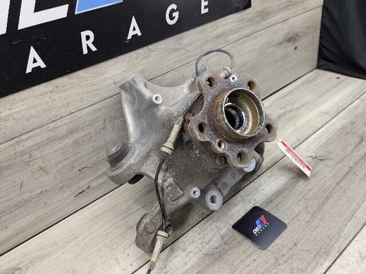 17-23 OEM BMW G30 530 540 M5550 REAR Right Passenger Hub Knuckle Bearing Carrier