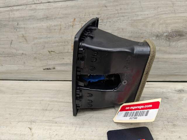 12-18 OEM BMW F82 F30 F36 F32 F80 M3 M4 Rear Air Vent Trim Cover Panel Black