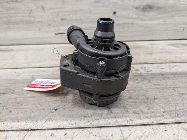 18-21 OEM BMW G01 X3 G02 X4 30 M40 B46 B58 Engine Auxiliary Water Pump Cooling